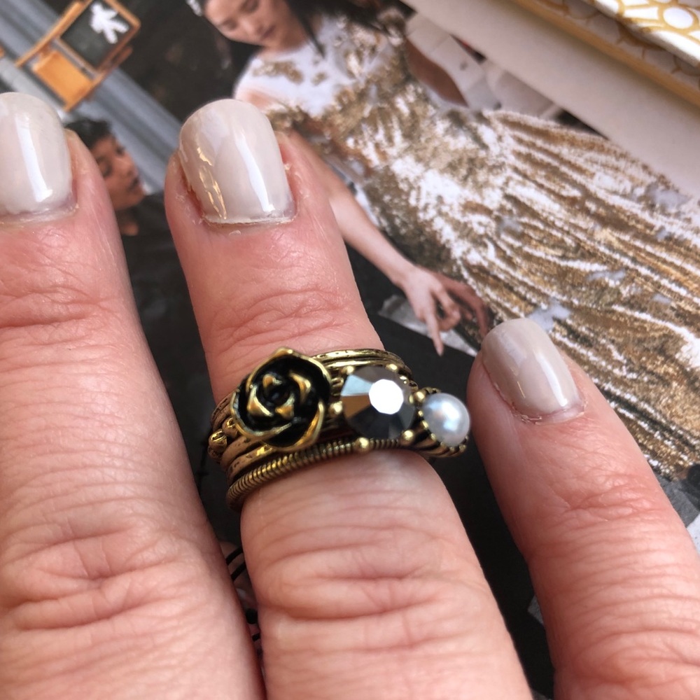 New✨ - Midi Ring Stack - Picture 10 of 10